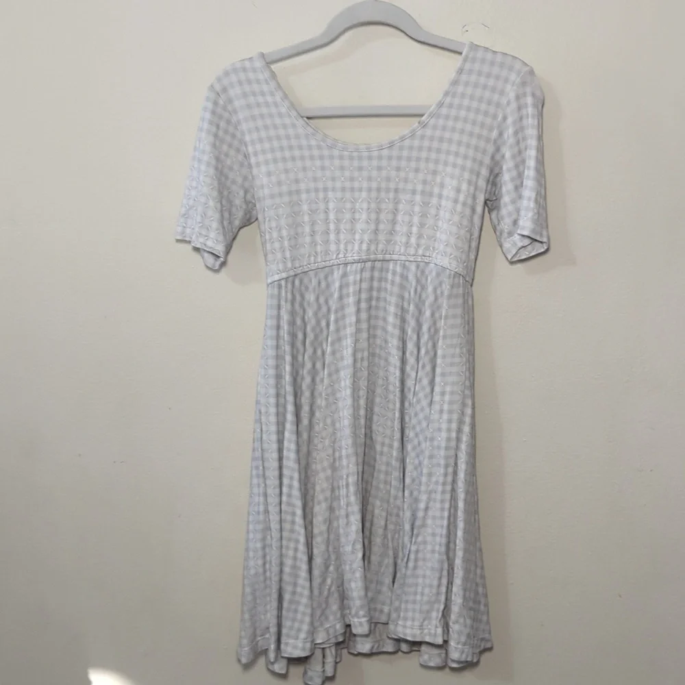 Omi Jo Well Dressed Wolf Gull Grey Gingham Empire Dress Viscose Girls Size 8